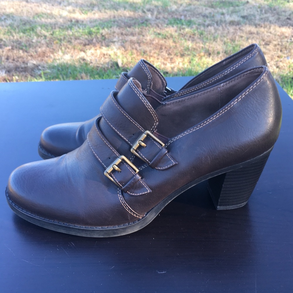 Naturalizer Buckle Leather Heel Loafer Sz 11